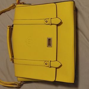 Ease Cave bag for small computer